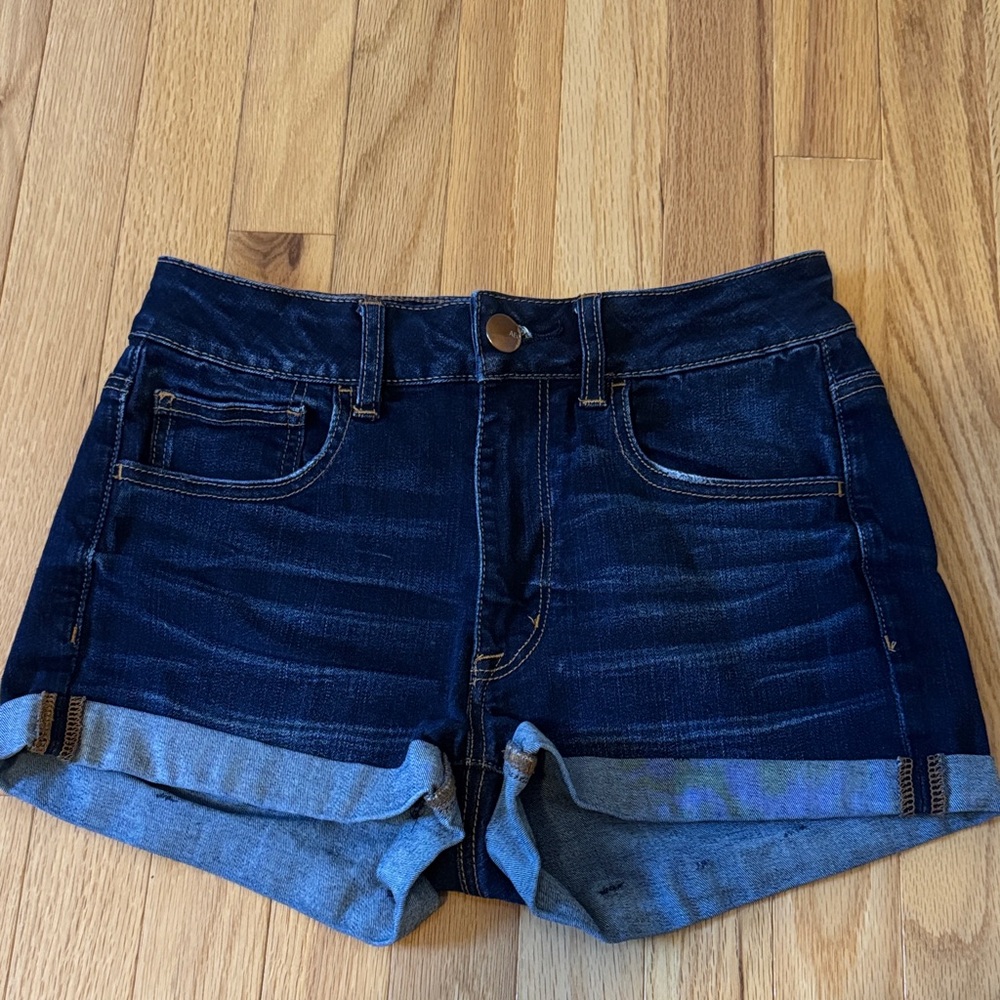 American Eagle high rise Women's Shorts